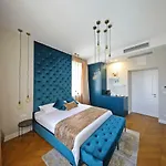 Three Pearls Deluxe & Zadar