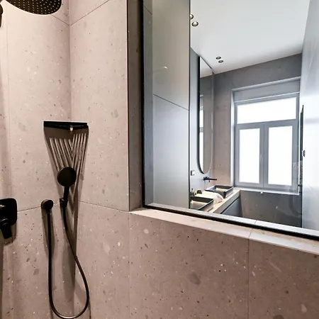 Three Pearls Deluxe & Zadar