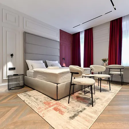 Apartament Three Pearls Deluxe & *