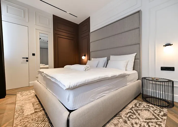 Apartman Three Pearls Deluxe & *