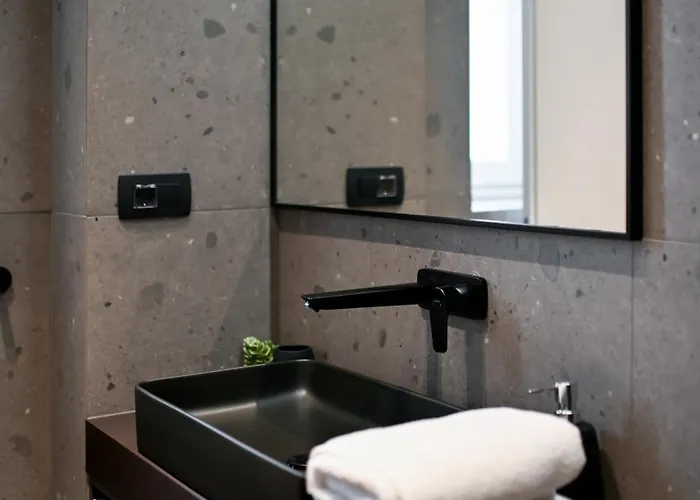 Three Pearls Deluxe & Appartement *