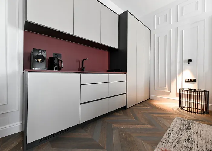 Apartment Three Pearls Deluxe &