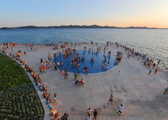 Apartment Three Pearls Deluxe & Zadar