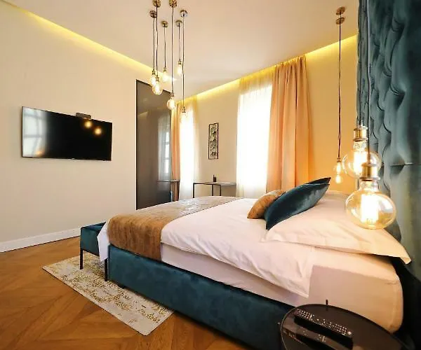 Apartman Three Pearls Deluxe & *