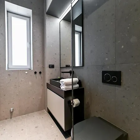 Three Pearls Deluxe & Zadar