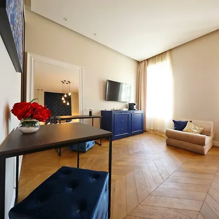 Three Pearls Deluxe & Daire Zadar