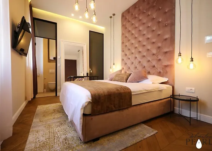 Three Pearls Deluxe & * Zadar